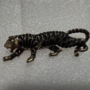 vintage Eisenberg Ice tiger brooch